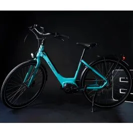 Bici 28 Urban donna city ebike Light Blue 36V Alluminio ebike elettrica Emotion