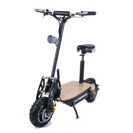 E-scooter pieghevole nero per adulti Flyskate 1600W con pedana in legno omologato per uso su suolo privato